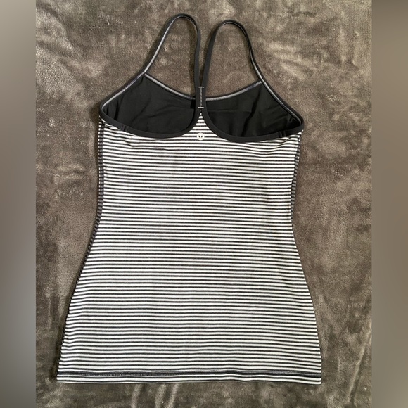 Lululemon Power Y Tank - Picture 2 of 6